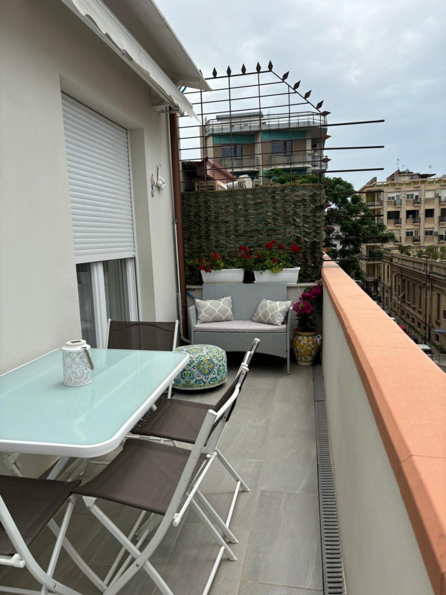 Strettomare-Business & Travel Apartment Ρέτζιο ντι Καλάμπρια Εξωτερικό φωτογραφία